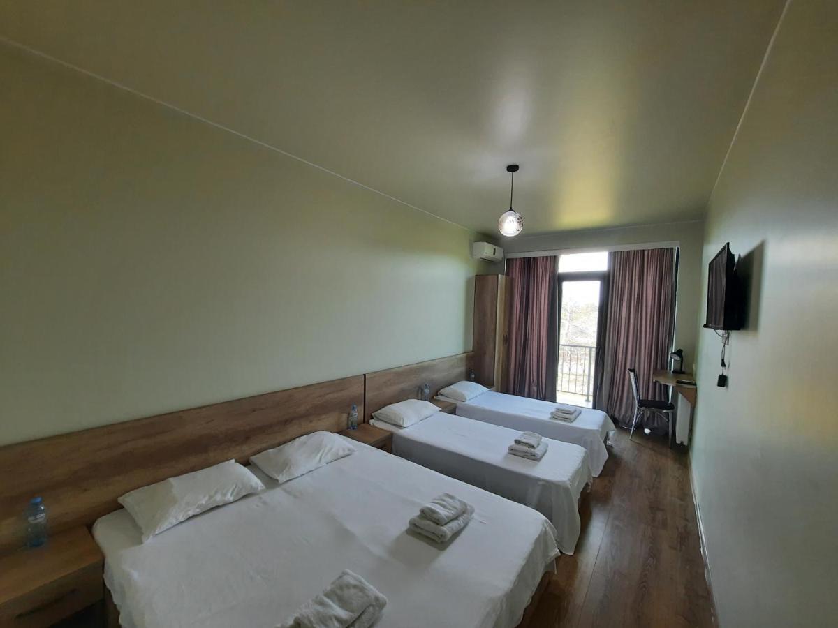 Delta Hotel Ureki Dış mekan fotoğraf
