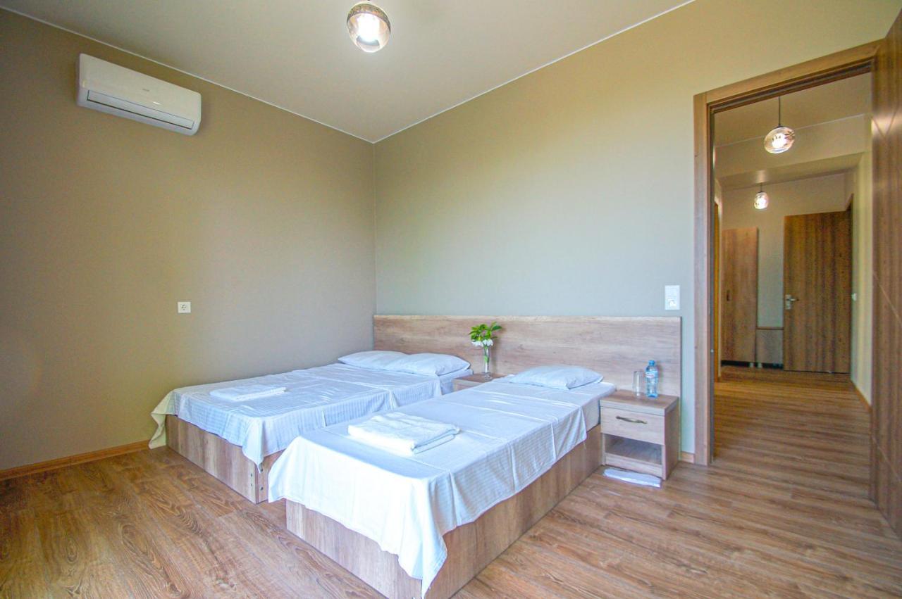 Delta Hotel Ureki Dış mekan fotoğraf