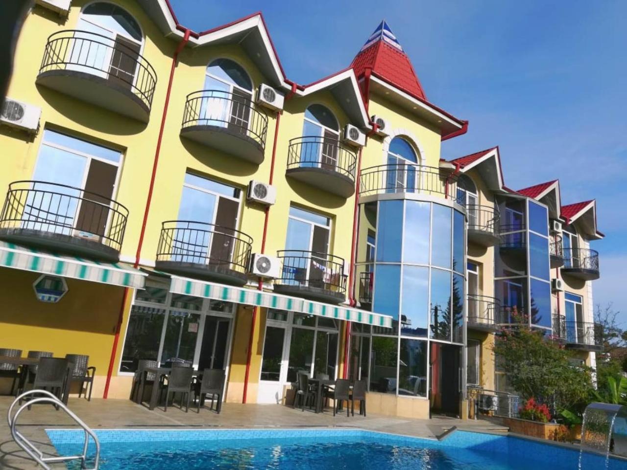 Delta Hotel Ureki Dış mekan fotoğraf